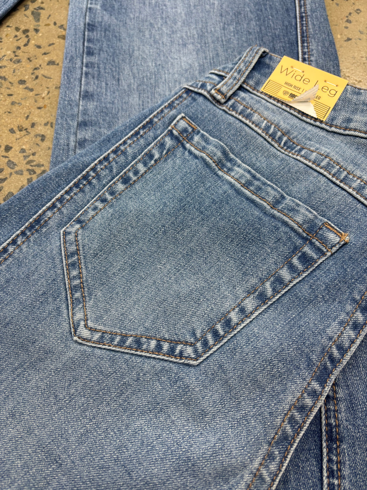 Rock & Roll Cowgirl Jeans - BW6HD09775 - Side Panel Seamed High Rise Wide Leg