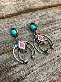 Western Earrings - Tipi Navajo Stone White Aztec