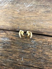 Milla Hart Earrings - Aya Huggie