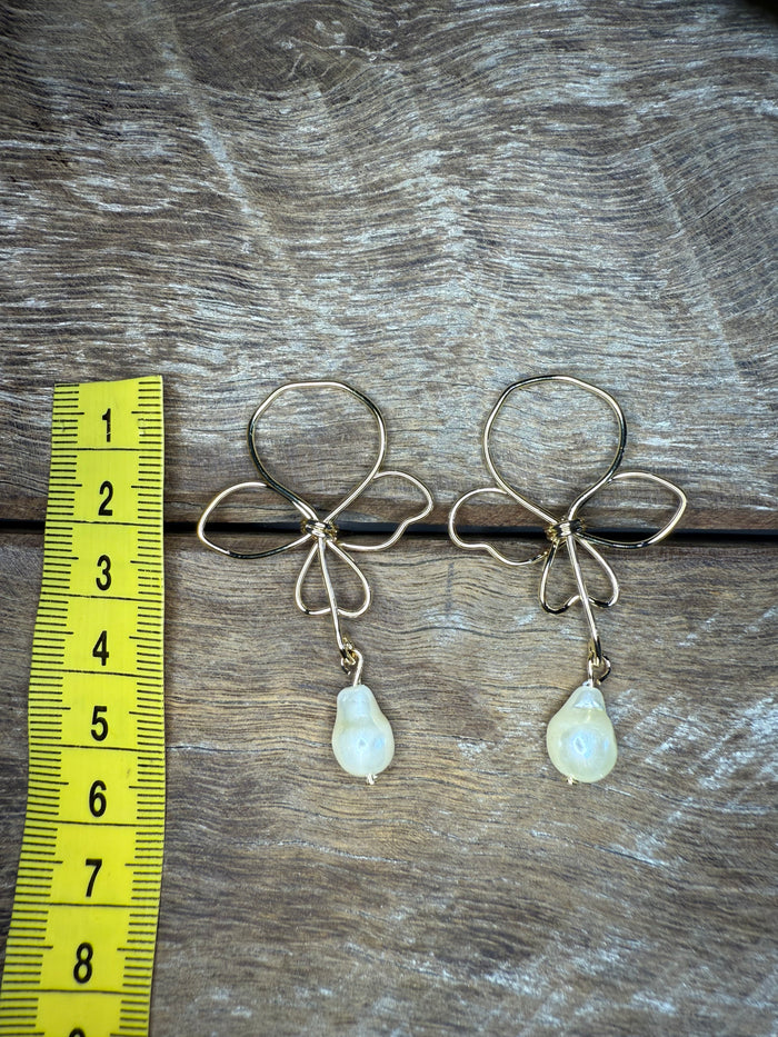 Earrings - Pearl Flower Drop
