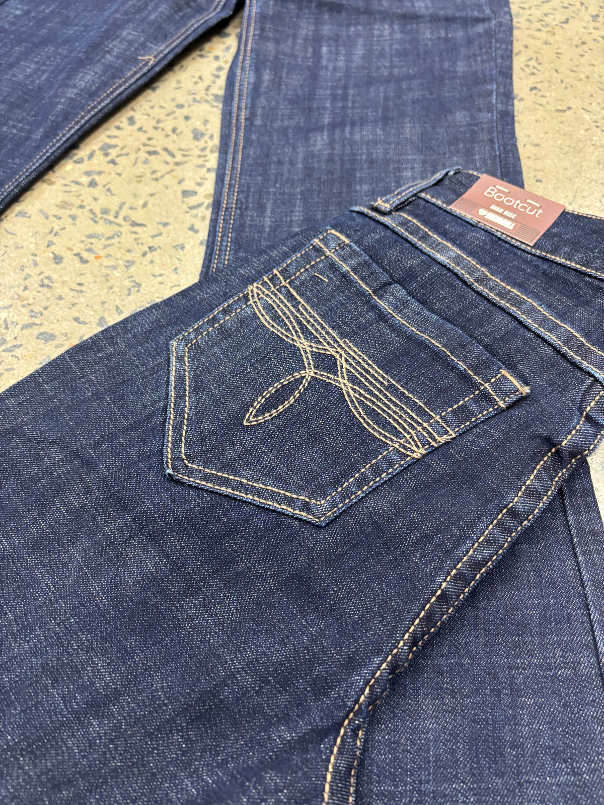 Rock & Roll Cowgirl Jeans - BW4HD09750 - Boot Stitch Embroidered High Rise Bootcut