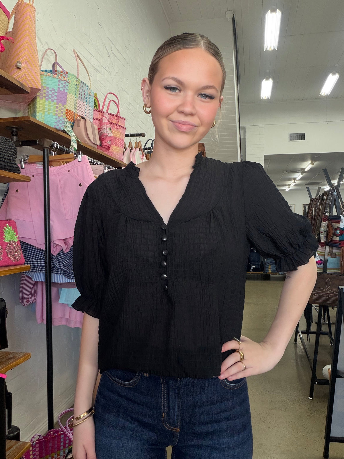 Della Top - Black