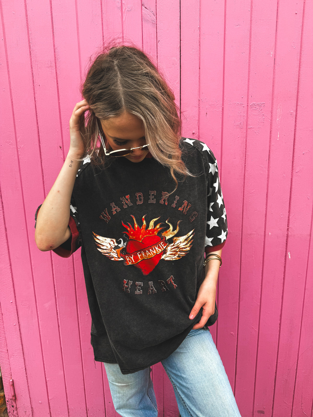 Wandering Heart Oversized Tee - Charcoal & Red