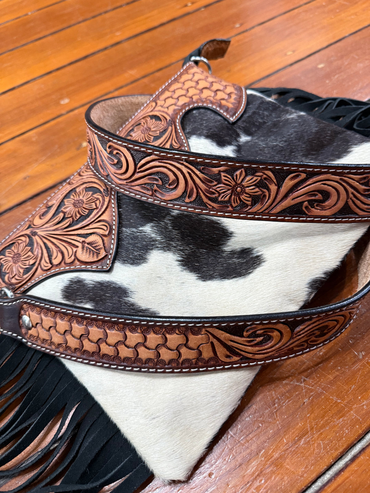 Rach - Cowhide Crossbody