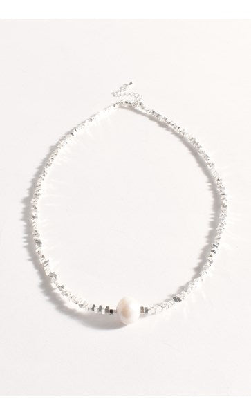Necklace - Metal Chip and Pearl Choker