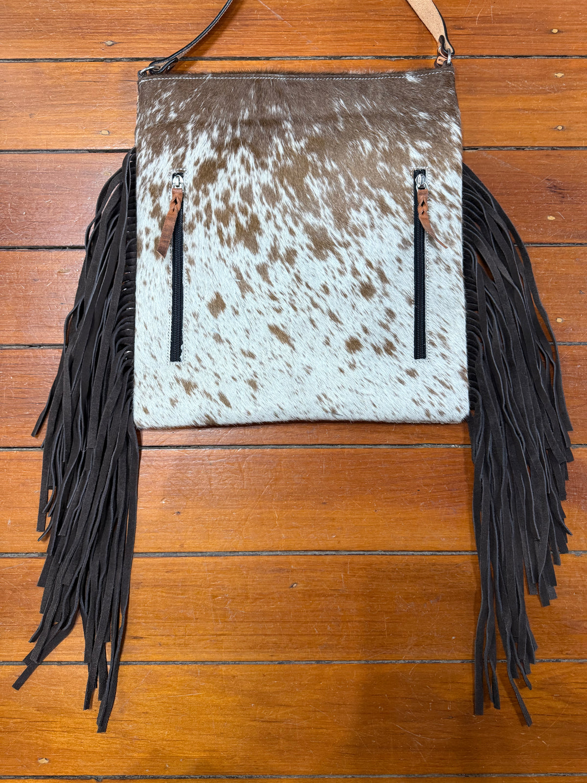 Carter - Clutches & Crossbody