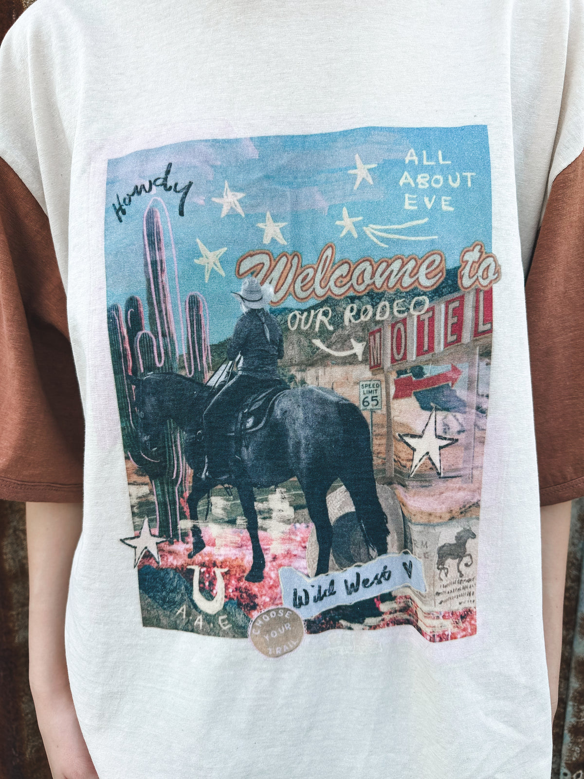 Wild West Oversized Tee - Vanilla
