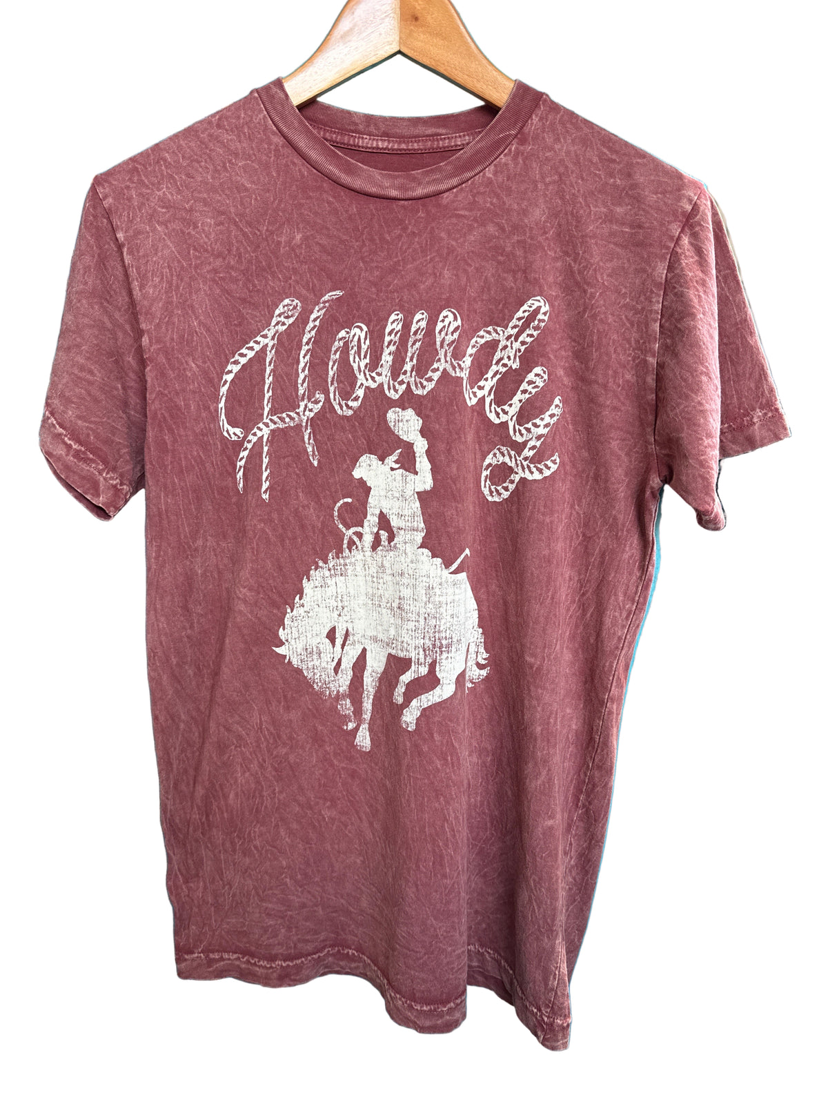 Howdy Graphic Tee - Vintage Wine