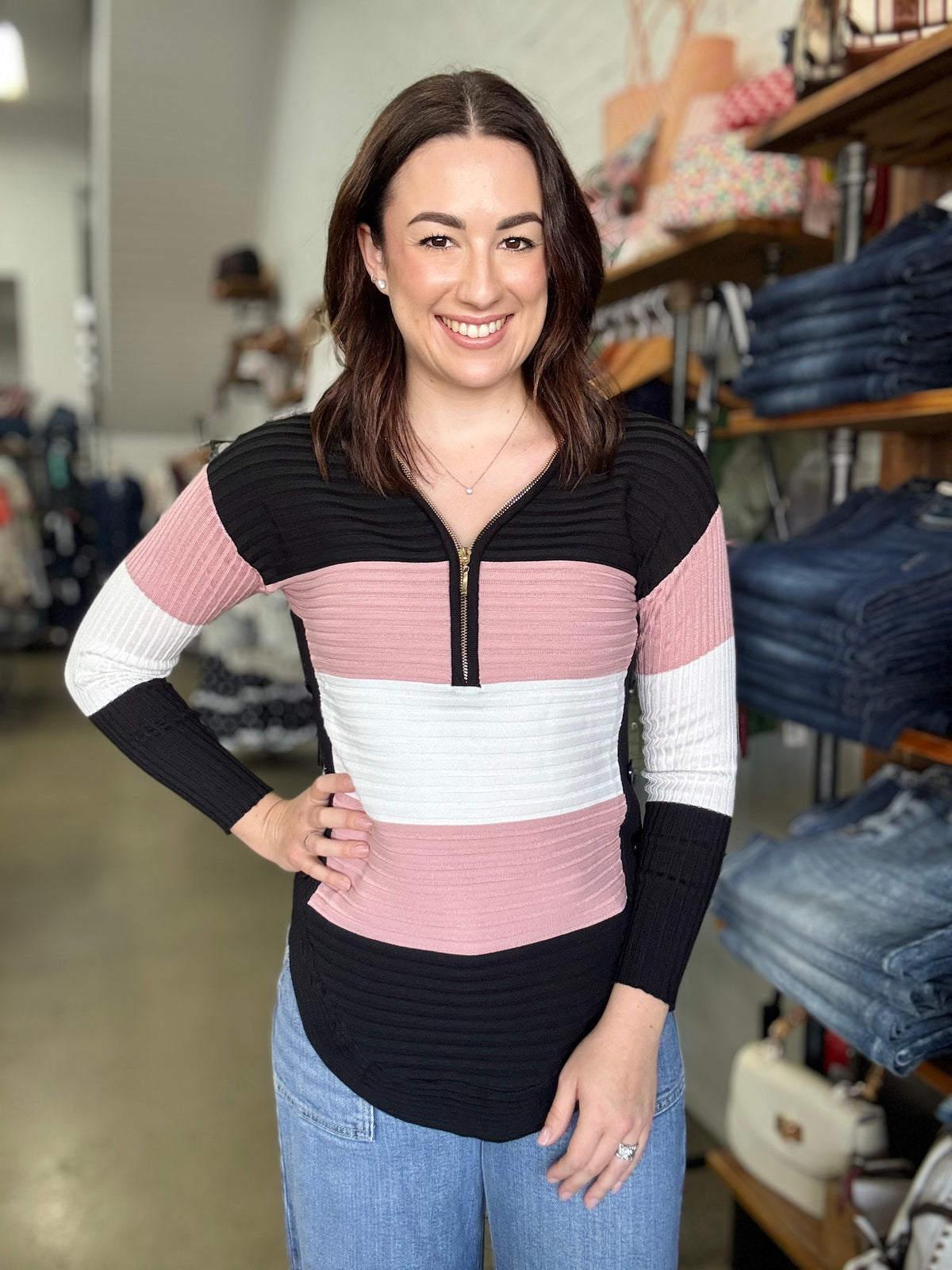 Holland Knit - Black & Pink
