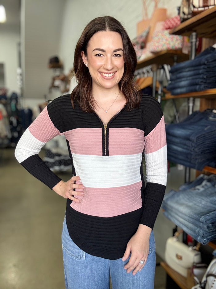 Holland Knit - Black & Pink