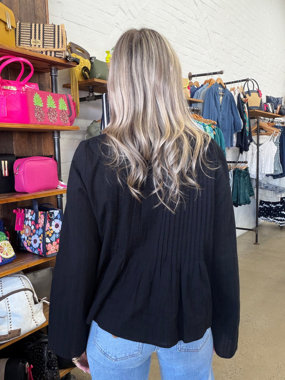Nyxie Ruffle Top - Black
