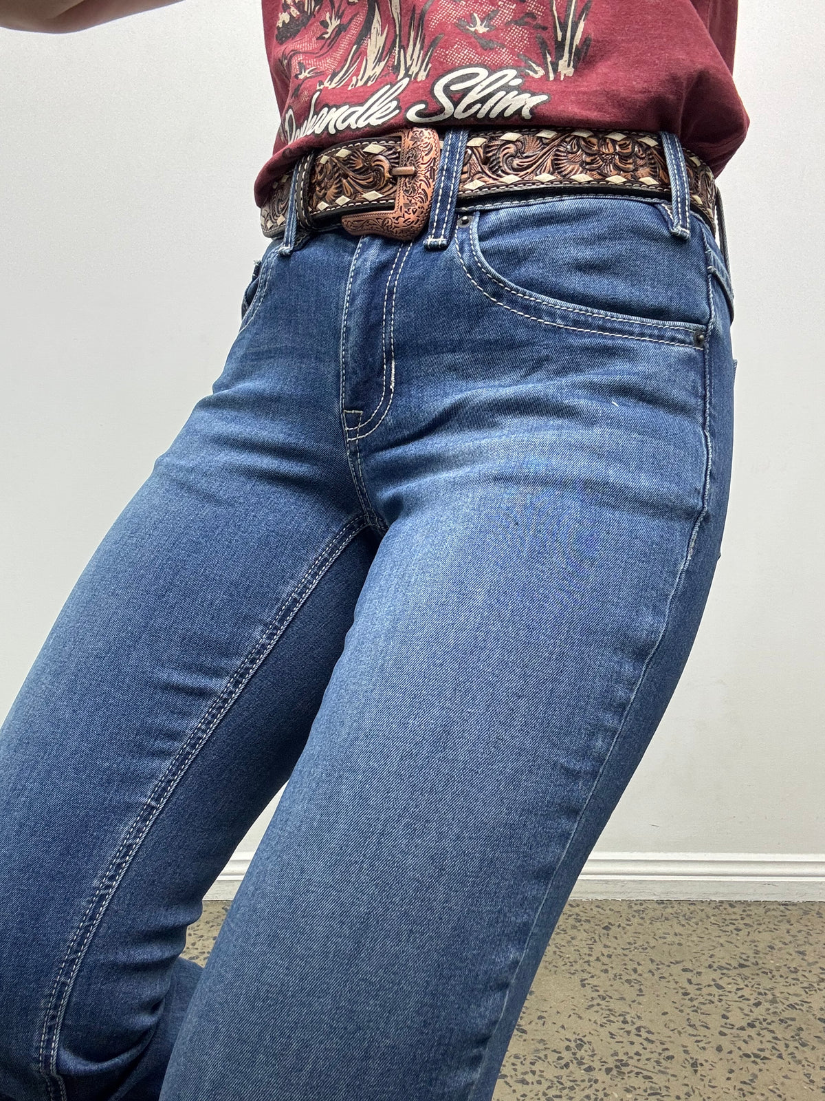 Rock & Roll Cowgirl Jeans - BW4RD09763 - Curve Embroidery Mid Rise Riding Fit