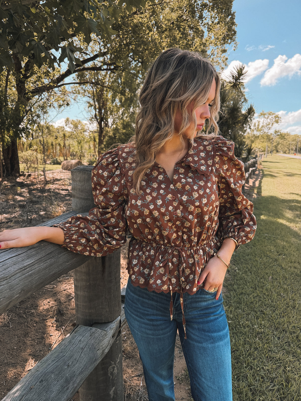 Autumn Bloom Top - Chocolate