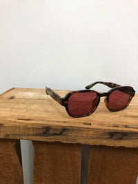 Milla Hart Sunglasses - Maja (Tortoise)