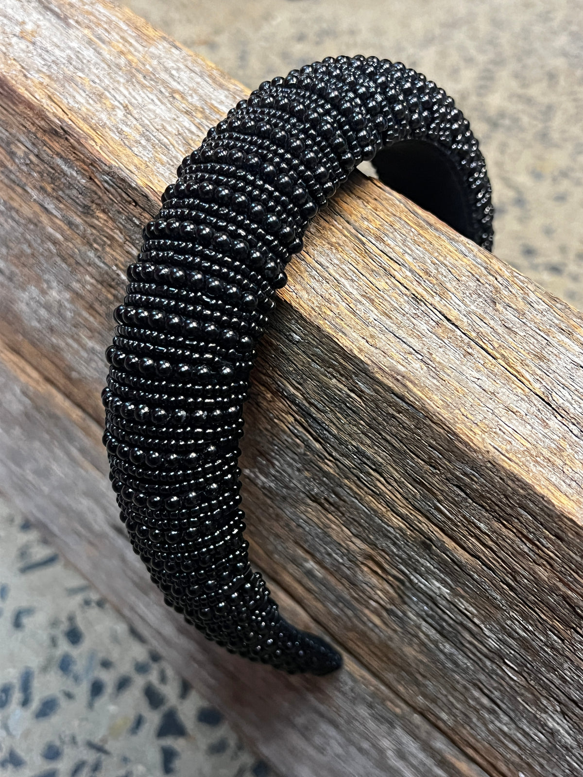 Lee Headpiece - Black Pearl Beads