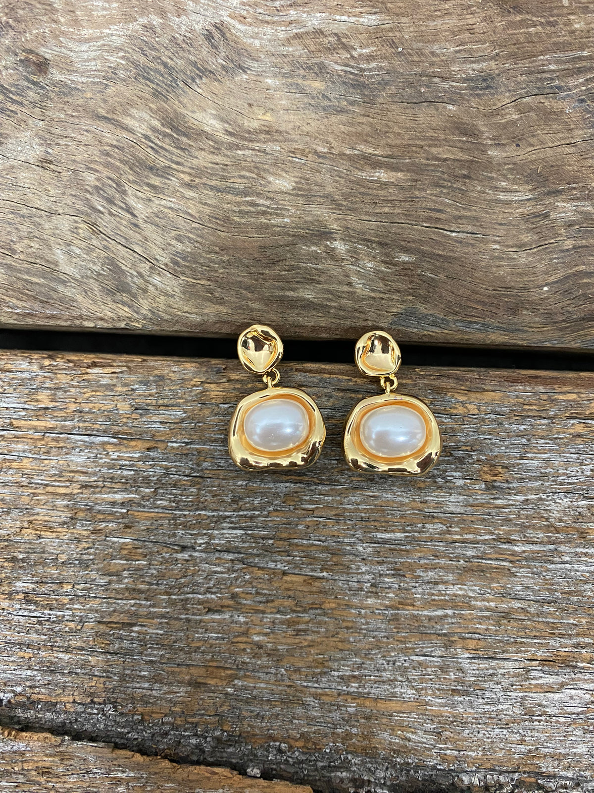Earrings - Pearl Drop Curved Earrings