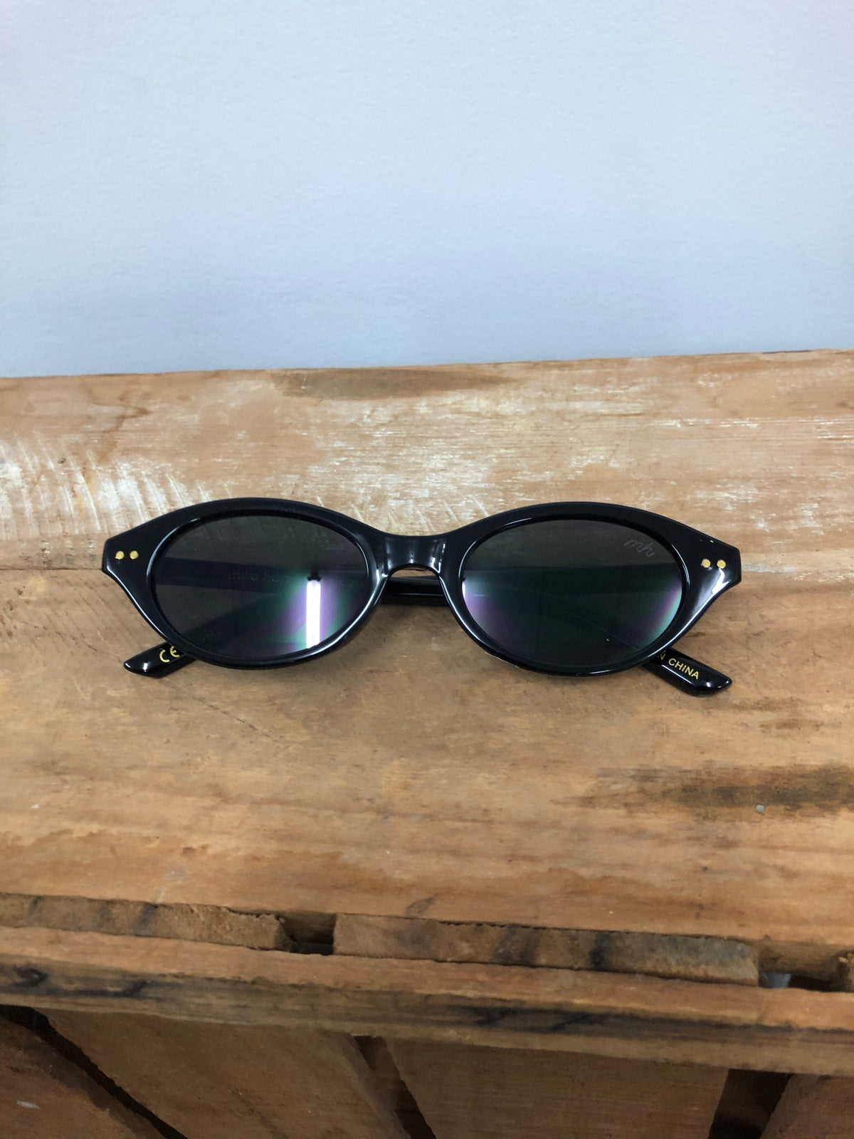 Milla Hart Sunglasses - Alva (Black)