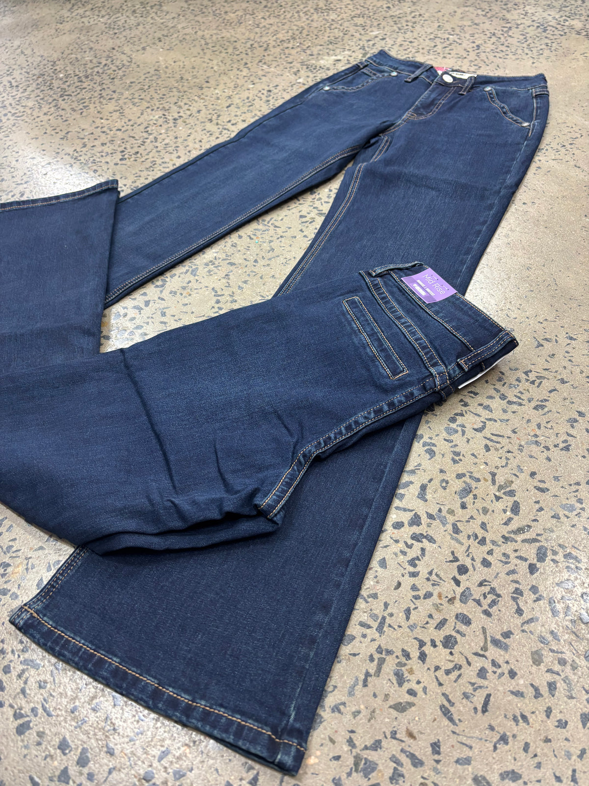 Rock & Roll Cowgirl Jeans - BW4MD09743 - Welt Pocket Mid Rise Bootcut