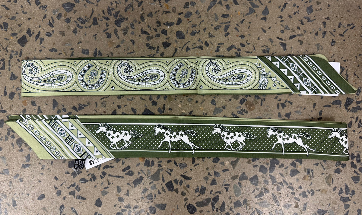 Western Twilly Scarf - Starry Horse Green