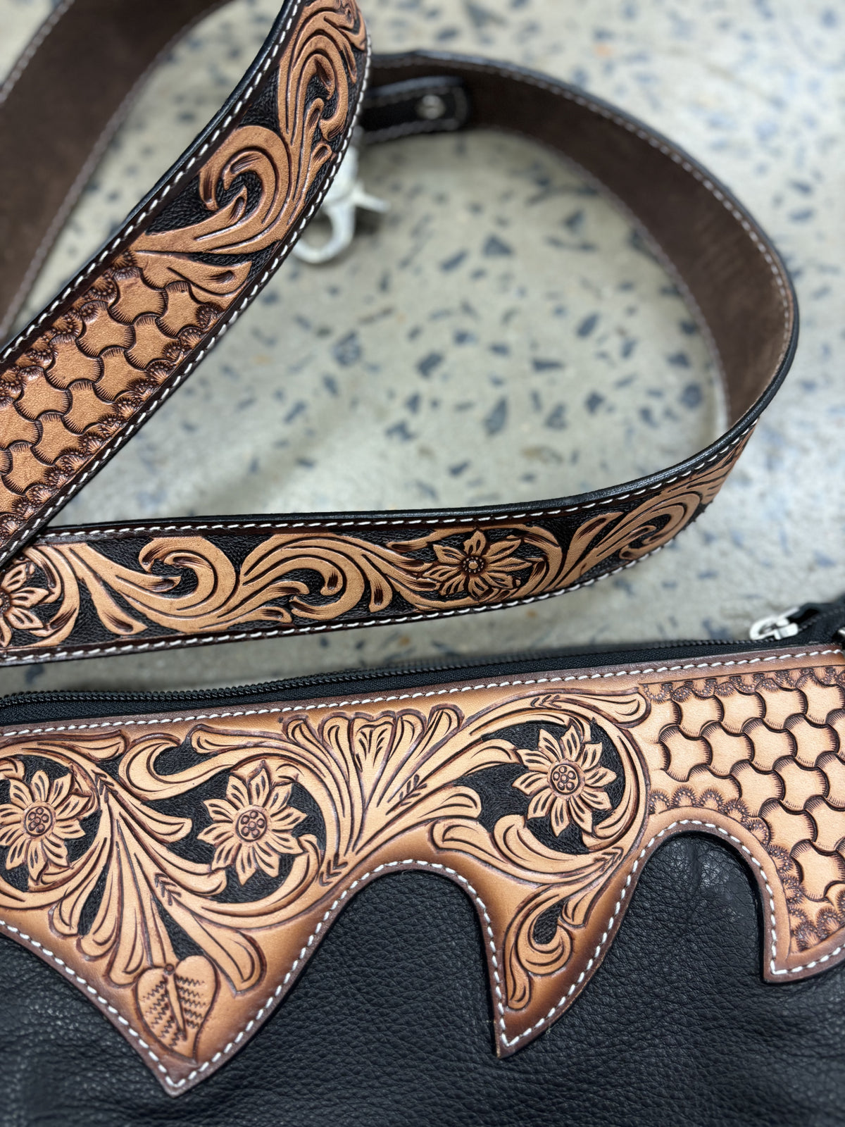 Rhea - Clutches & Crossbody