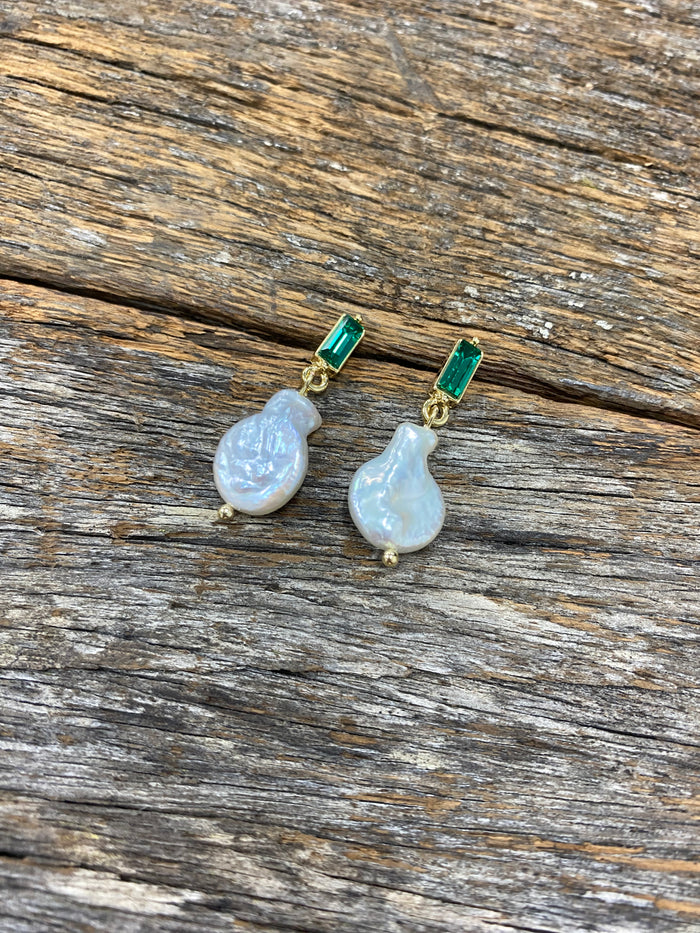 Sammie Emerald With Baroque Pearl Earrings