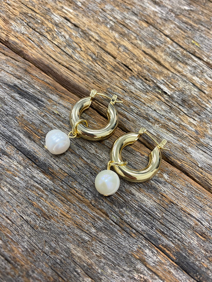 Greta Pearl Earrings - Gold