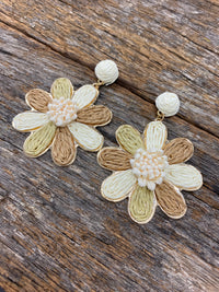 Flower Earrings - Natural White