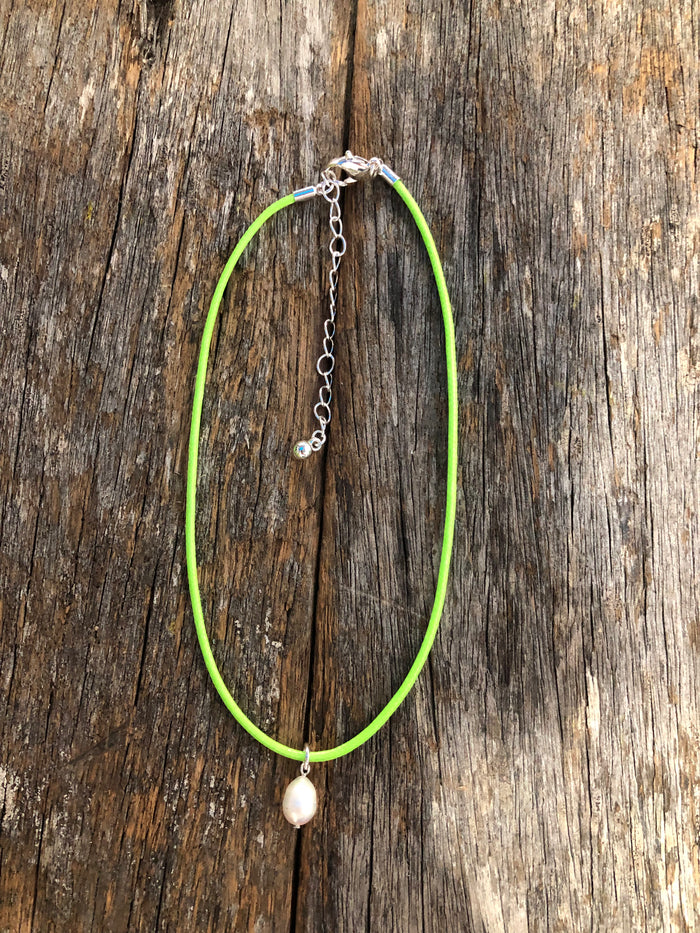 Pearl Choker - Green