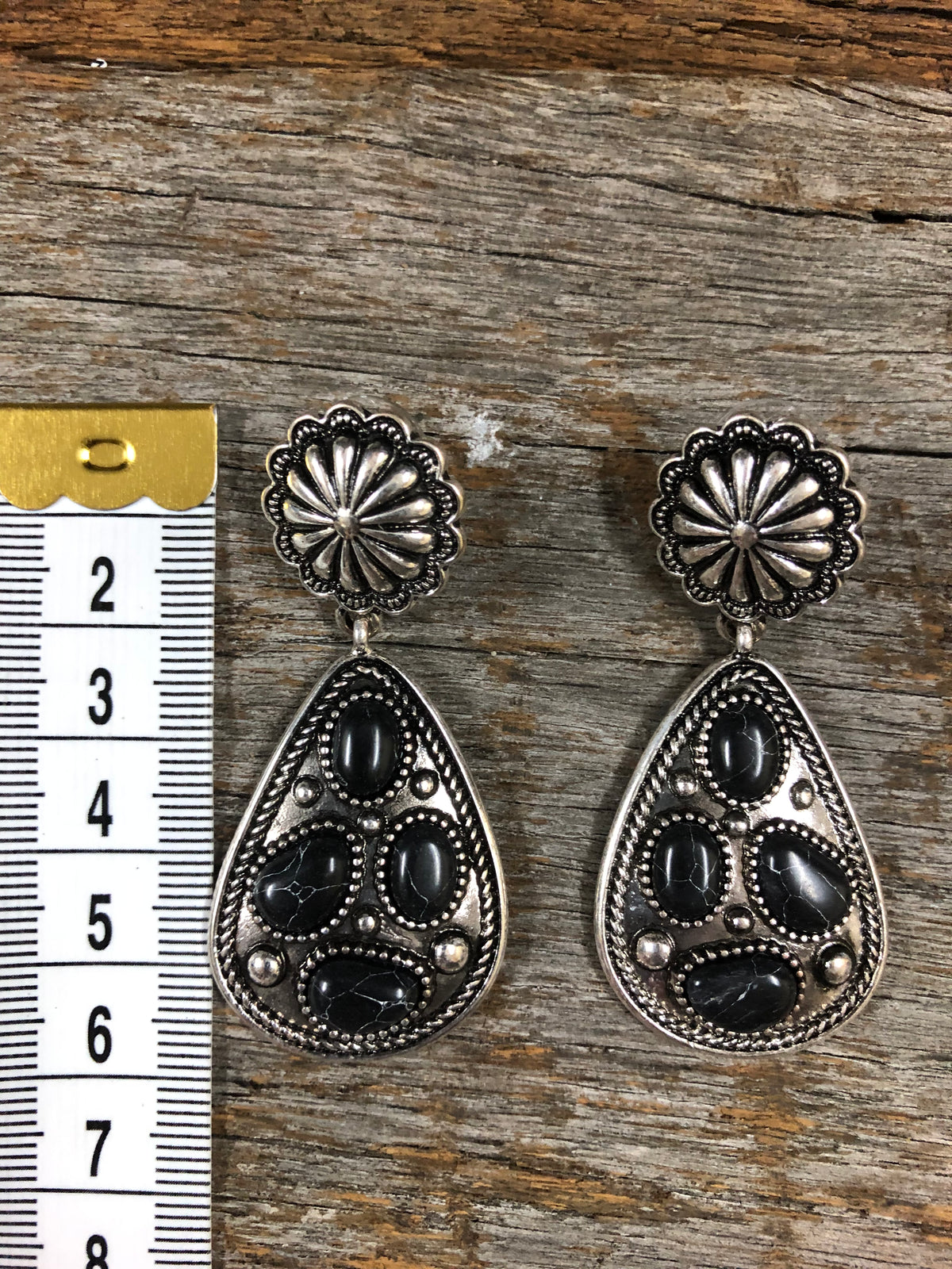 Western Earrings Black Tear Drop