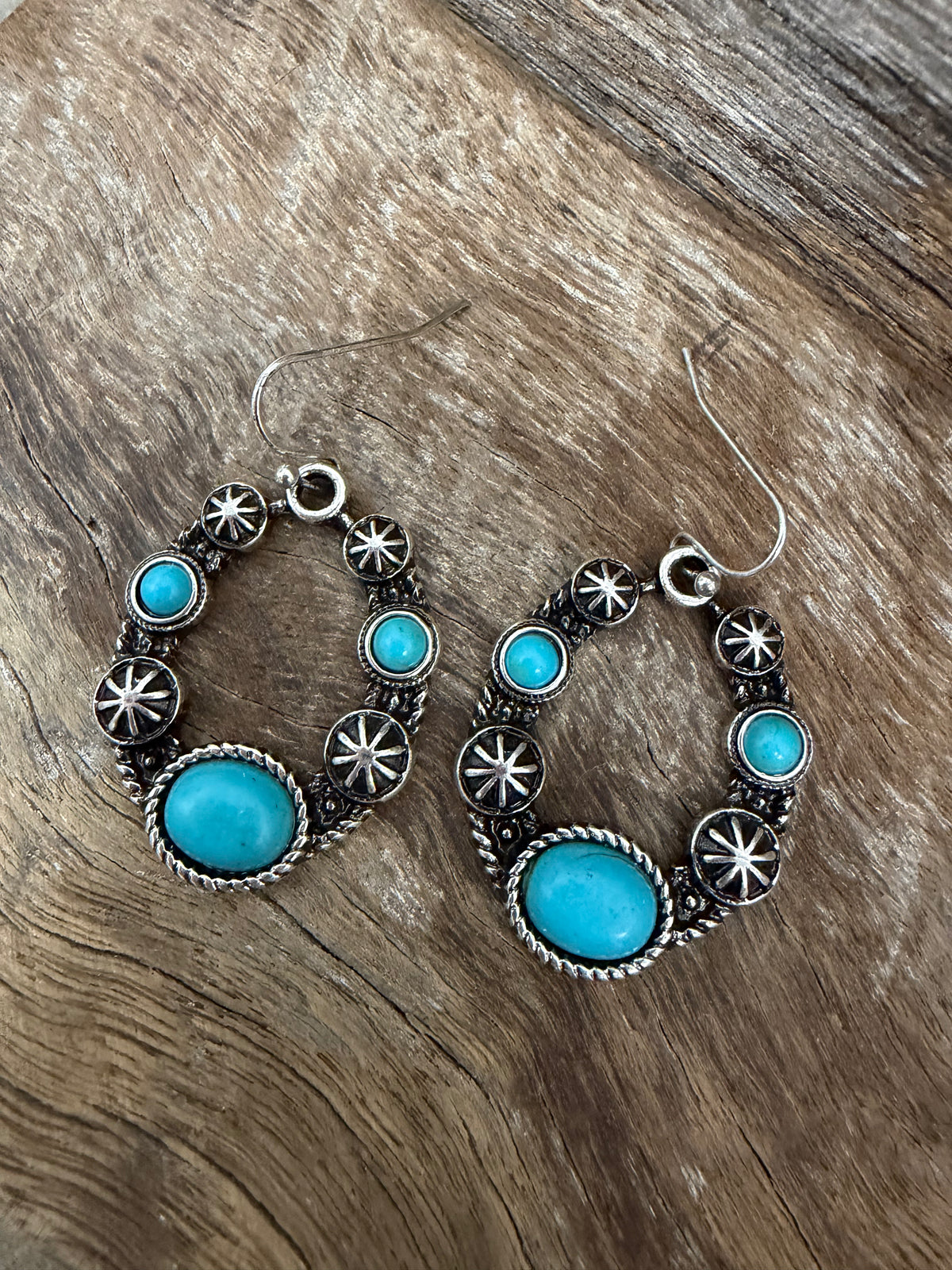 Katie - Turqouise Star Oval Earrings