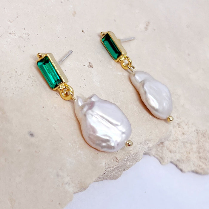 Sammie Emerald With Baroque Pearl Earrings