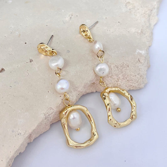 Katrina Earrings - Freshwater Pearls & Gold