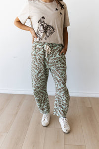 RaeLynn Jeans - Howdy (Mint/Brown)