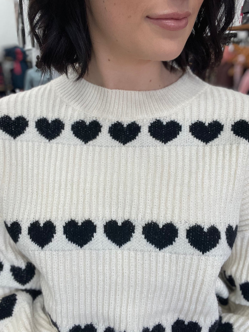 Ebony Knit - White & Black Heart