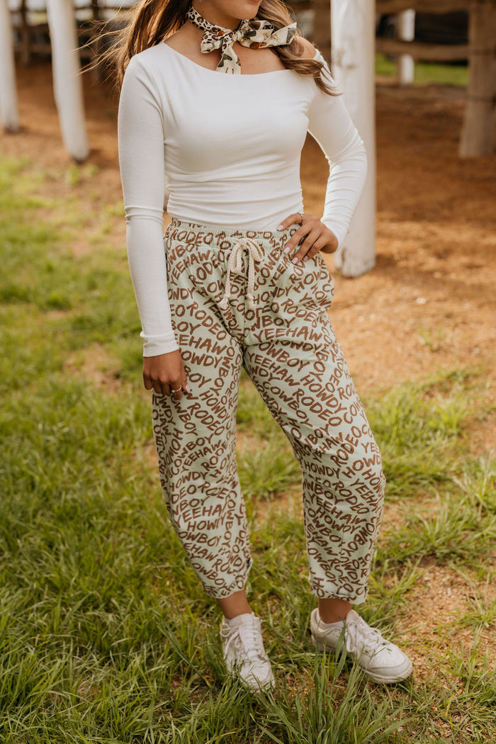 RaeLynn Jeans - Howdy (Mint/Brown)