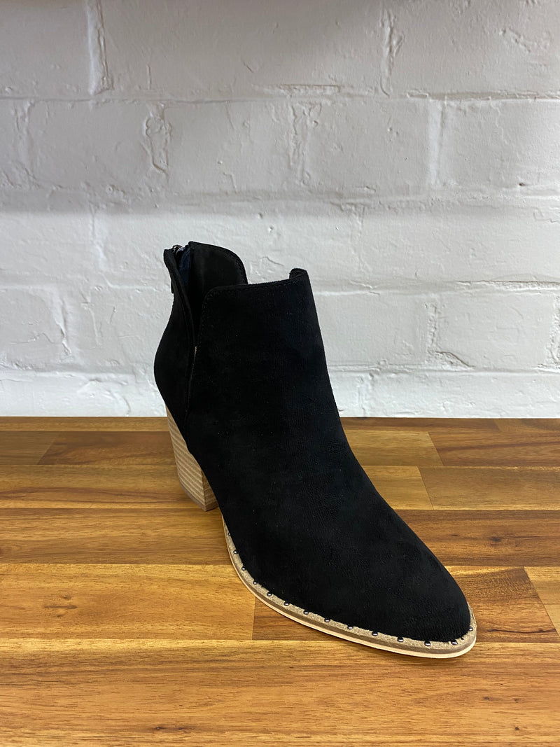 Shelby - Suede Black Booties