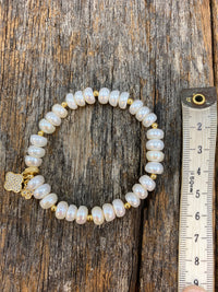 Pearl Bracelet - Pearl Clover Pendant
