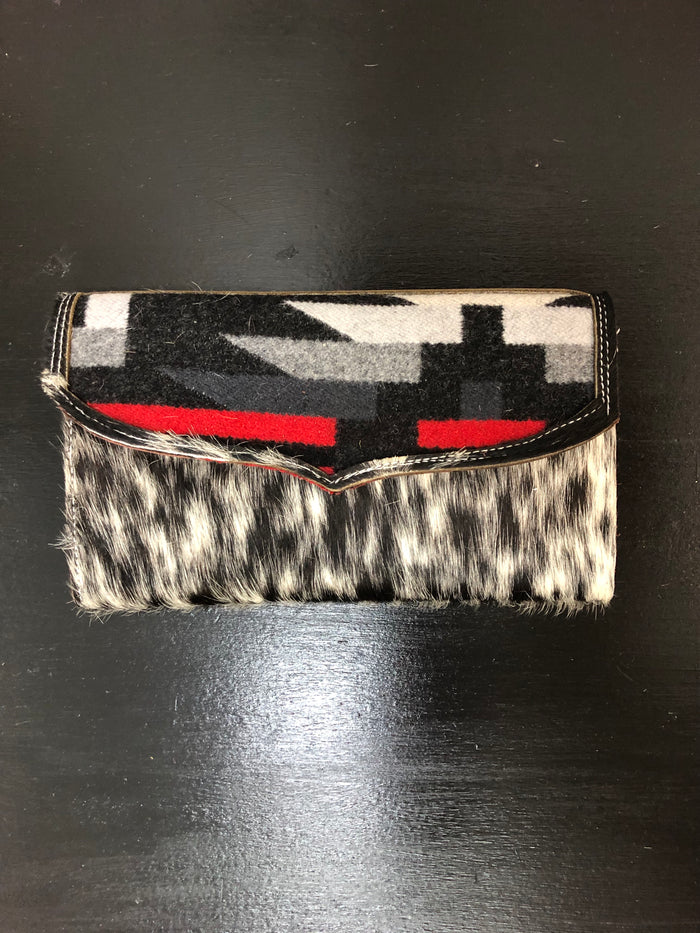 Clutch - Day Dreamin Cheyenne Clutch